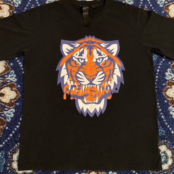 VLONE Black Tee with Orange and Blue Tiger Graphic - Picture 1 of 3